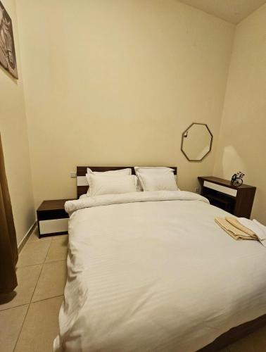 Room near to Lamer Beach Jumeirah one walk distance oima leasing property, Dubai (Foto 4)