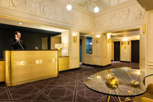 Hotel Barsey by Warwick