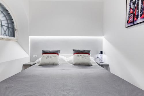 Colosseum Charming Suite monti district with jacuzzi, Roma (foto 10)