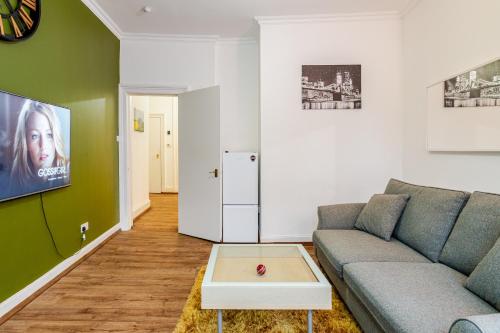 Newly Furnished Flat 4 Minutes Walk To Metro, Glasgow (foto 2)