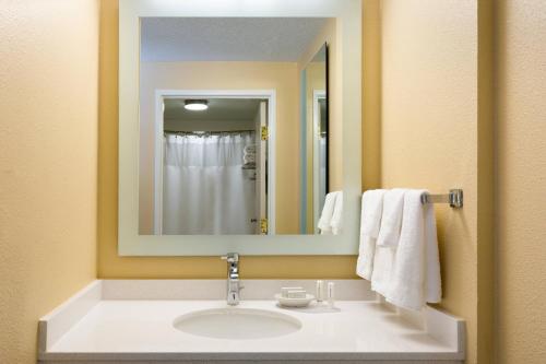 SpringHill Suites Austin South - image 14