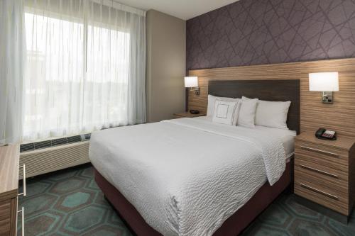 TownePlace Suites by Marriott Chicago Schaumburg - image 10