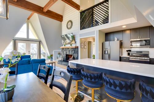 Spacious and Newly Remodeled A-Frame with 2 Decks Spacious and Newly Remodeled A-Frame with 2 Decks