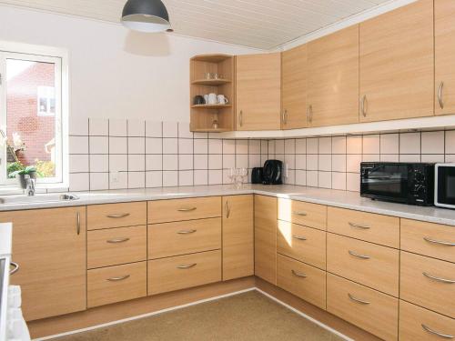 Facilities, Charming Retreat near Attractions - By Traum Ferienwohnungen near No Kirke