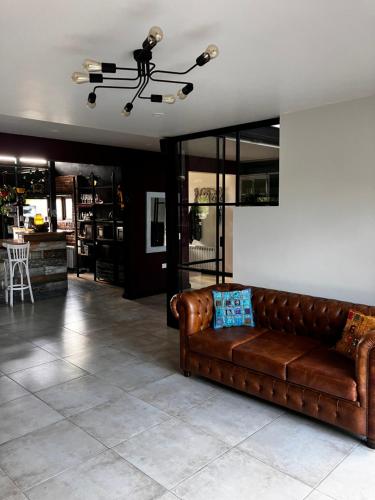 Casa con pileta en B privado solo familias in โบสเก เปรัลตา ราโมส