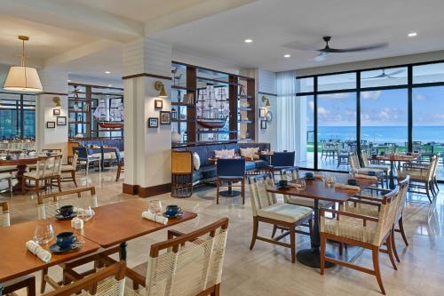 ห้องอาหาร, เดอะเซนต์ รีจิส เบอร์มิวดา รีสอร์ต (The St. Regis Bermuda Resort) in เซนต์จอร์จ