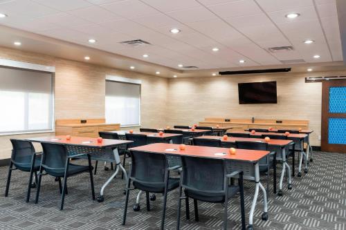 TownePlace Suites by Marriott Ontario-Mansfield - image 13