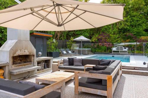 Holiday Home room in Ultimate 5-Star Getaway - Perfect for Any Season