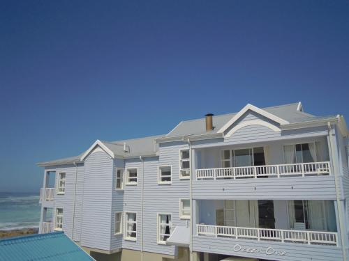 Point Village Accommodation - Alista - image 4