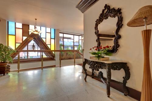 Instalações, Hotel Centre Point in Shillong