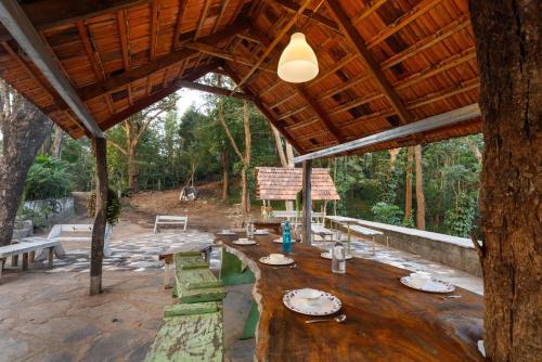 Jungle Stay by Bilwa Estate in Shanivarasanthe
