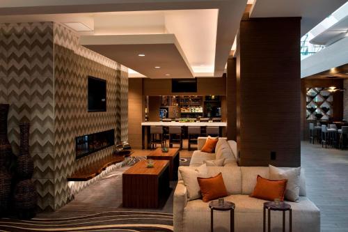 Marriott Melville Long Island - image 6