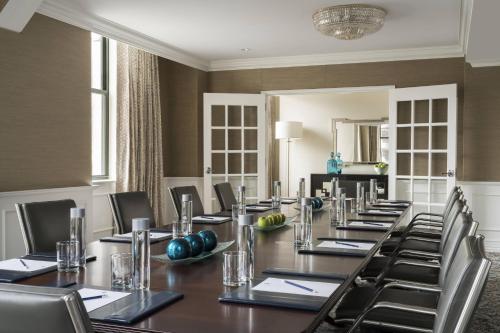 The Ritz-Carlton Philadelphia - image 9