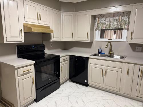 Townhouse On The Prairie in Marion (KS)