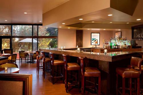 Sheraton Minneapolis West Hotel - image 6