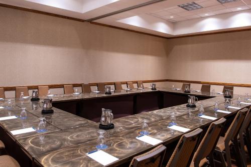 Sheraton Minneapolis West Hotel - image 11