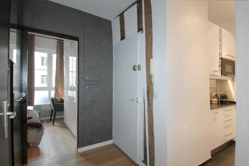 HolidaysInParis-Bourg Tibourg II - image 10