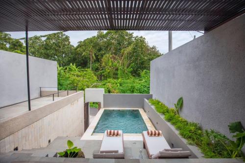 مسبح, Tanna Villa Bali Tabanan in تانه لوت