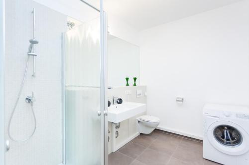 Modern Apartment in the Luxury Complex Marthashof, Berlin (photo 3)