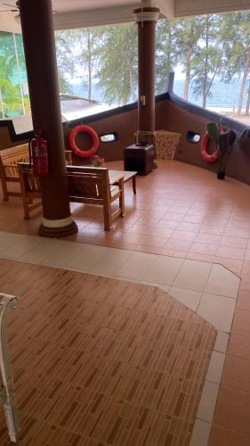 The Kapal Seaview Resort in Dungun