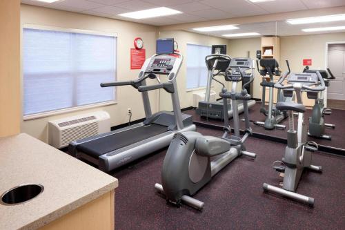 TownePlace Suites Columbus - image 12