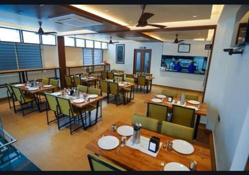 ห้องอาหาร, Hotel Harigovindas Express Mysore in วิไชยนคร