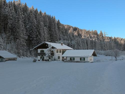 Der Wiesenhof Der Wiesenhof