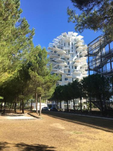 Charmant studio au bord du lez in La Lironde