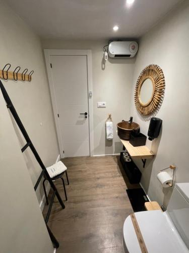 AP-2 XimoApartments a 50 Metros del MAR - Tap to explore photos