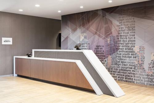 SpringHill Suites by Marriott Ames - image 9