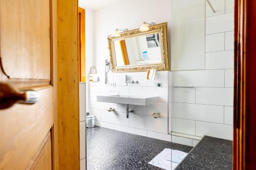 Hotel 1782 - Contactless self check-in