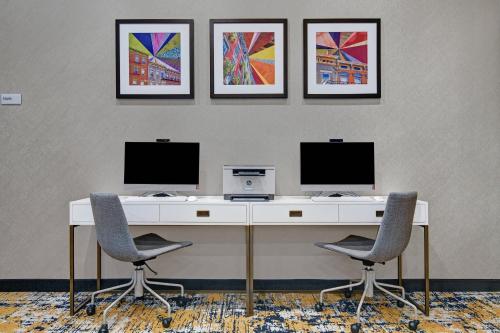 TownePlace Suites by Marriott Cincinnati Downtown - image 14