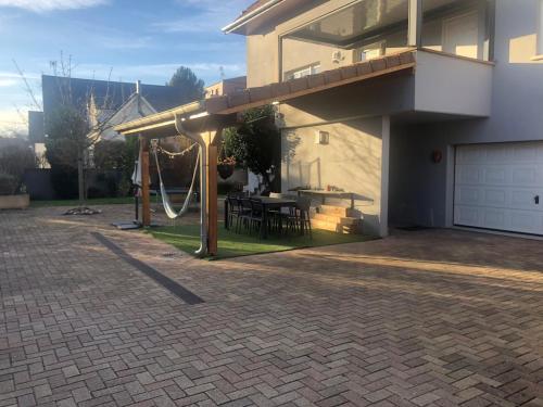 Appartement neuf et cozy avec place de parking in 伊爾基爾克格拉方斯塔當