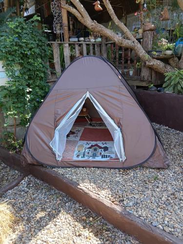 Samatha Camper Samatha Camper