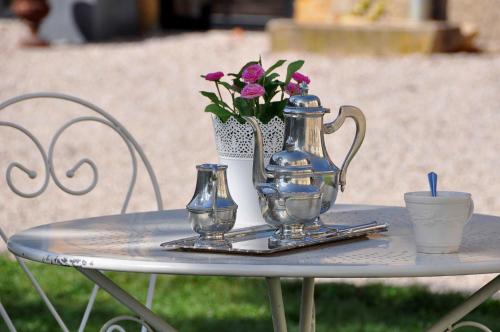 Зручності, Chateau De Matel in Roanne