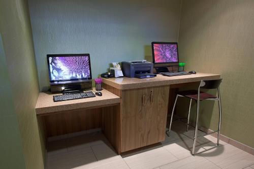 SpringHill Suites Wenatchee - image 11