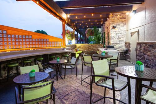 SpringHill Suites Wenatchee - image 12