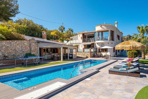 Exceptional Costa del Sol Villa El Espuela for 8 Heated pool Amazing views & quality