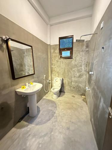 Family Suite with Balcony image 9