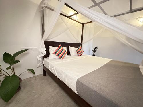 Family Suite with Balcony image 6