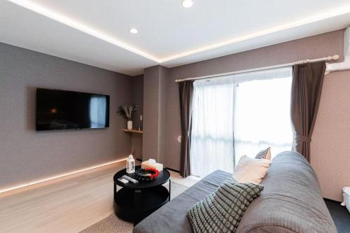 saiei hotel 402, Tokyo