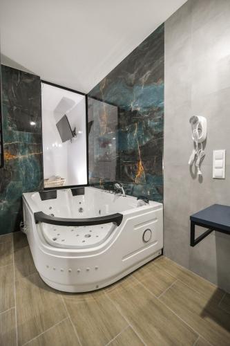 REZYDENCJA ZATOR REZYDENCJA ZATOR