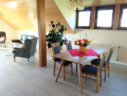Iekārtas, Ferien im Winzerhaus in Kallstadt