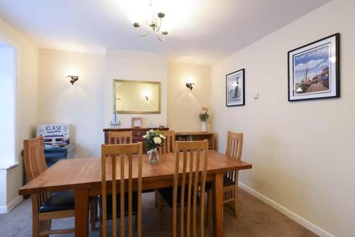 Breakfast With A View Free Parking and Water Access in Fareham