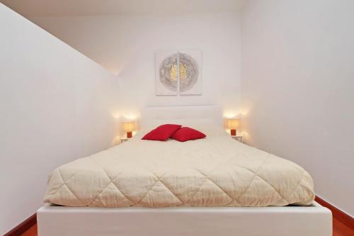 Modern Apartment near Metro Malatesta with Balcony & Wi-Fi, Roma (foto 5)