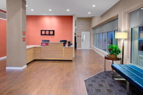 TownePlace Suites by Marriott Parkersburg - image 6