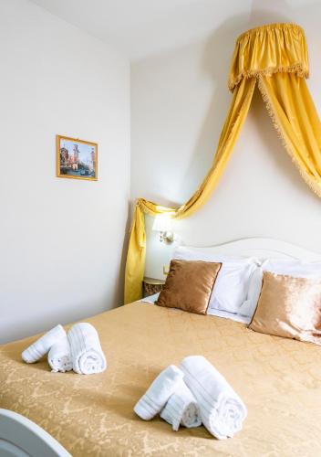 Palazzo Titti Rialto Suites - image 13