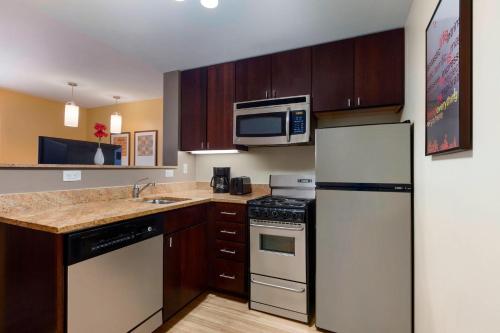 TownePlace Suites Joliet South - image 6