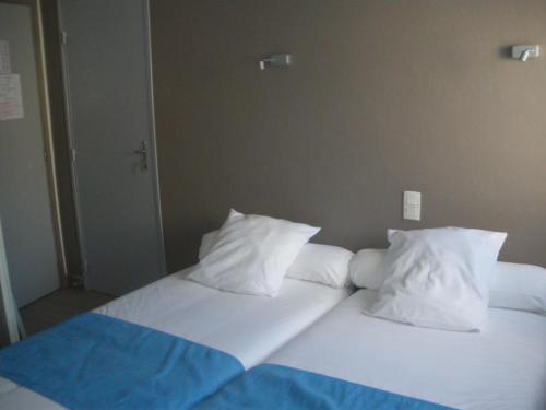 Hotel Du Port - image 12