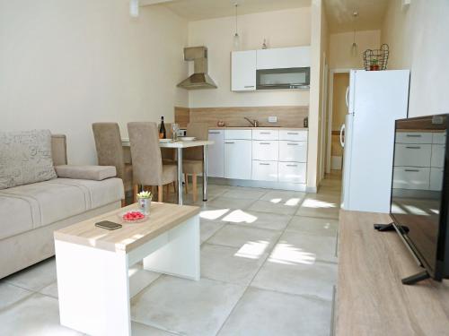 Apartment in Ljubac near the Sea, Ljubač (foto 6)